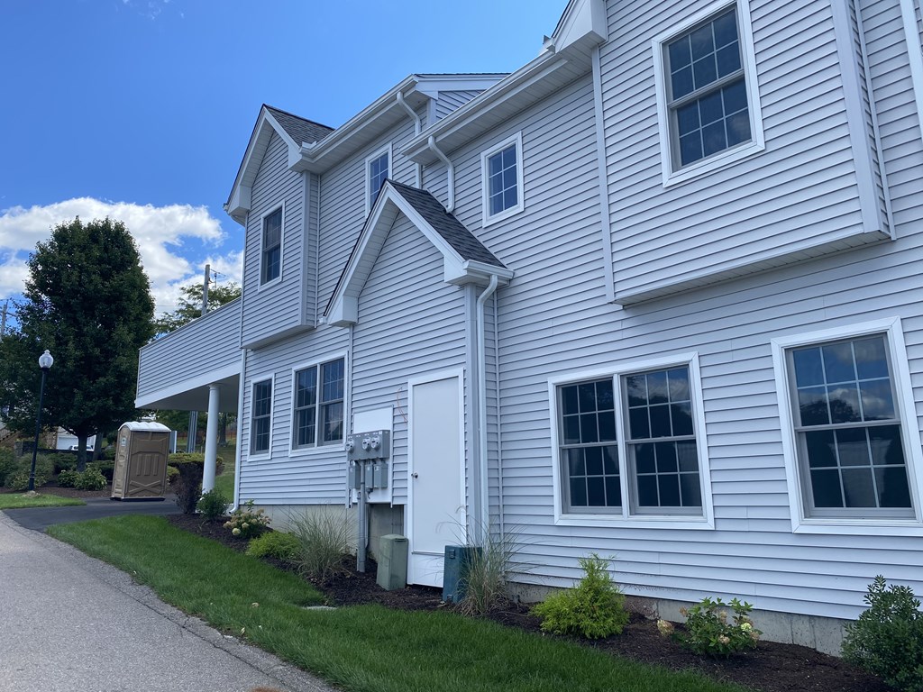 919 Bay Fall River, Unit 22 Fall River, MA 02724 - Photo 2 of 19