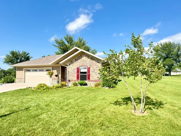 $289,900 | 162 East Diagonal Street, Dawson, MN 56232