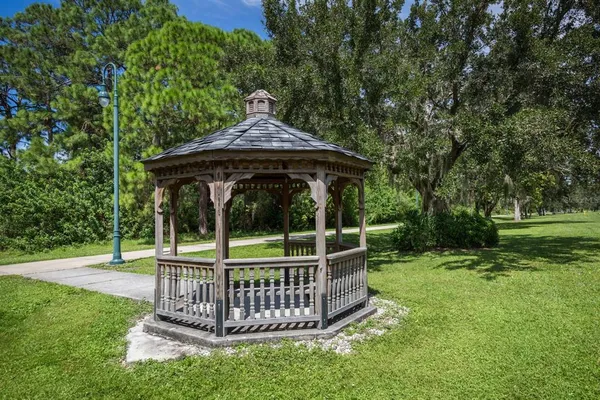 $5,000 | 17566 De Miranda Avenue, North Port, FL 34287