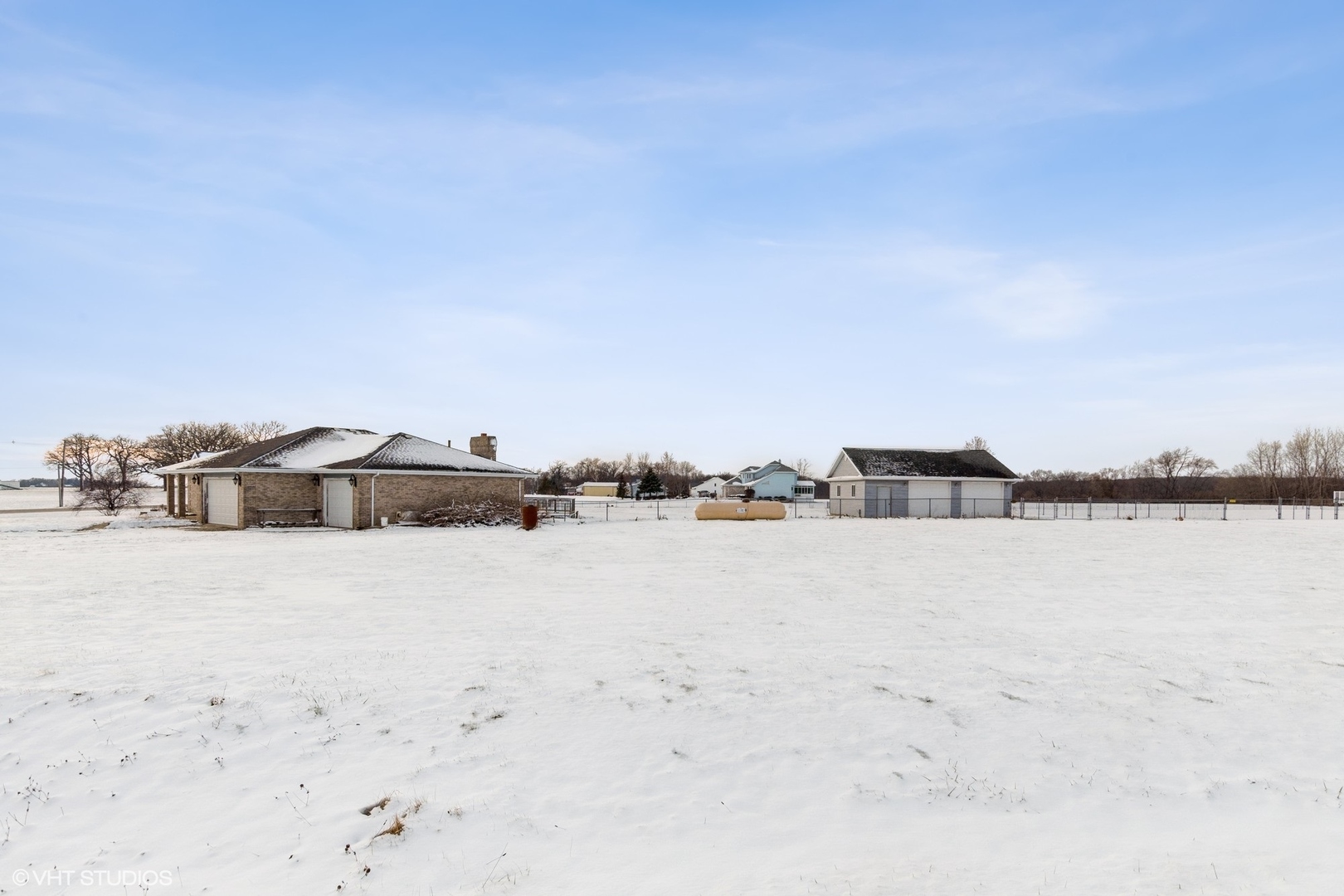 29460 South Wallingford Road Manhattan, IL 60442 - Photo 2 of 22 a view of lake and ocean
