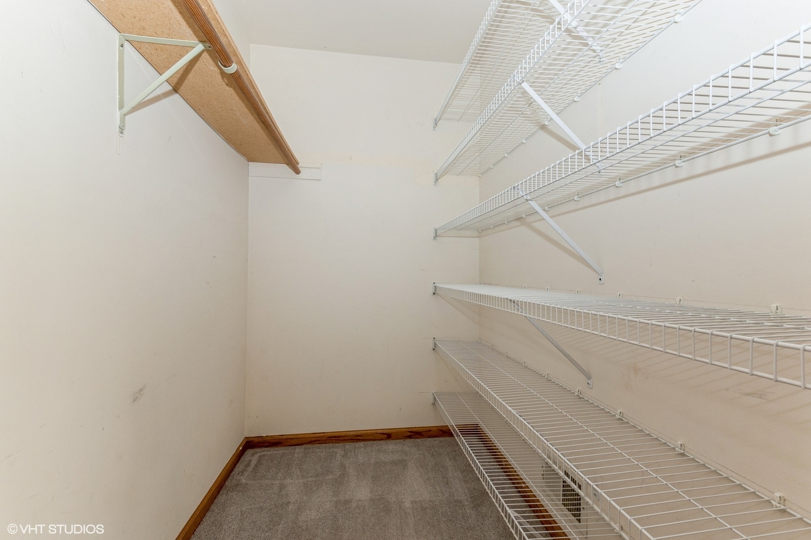 29460 South Wallingford Road Manhattan, IL 60442 - Photo 15 of 22 a view of a room with racks on the wall
