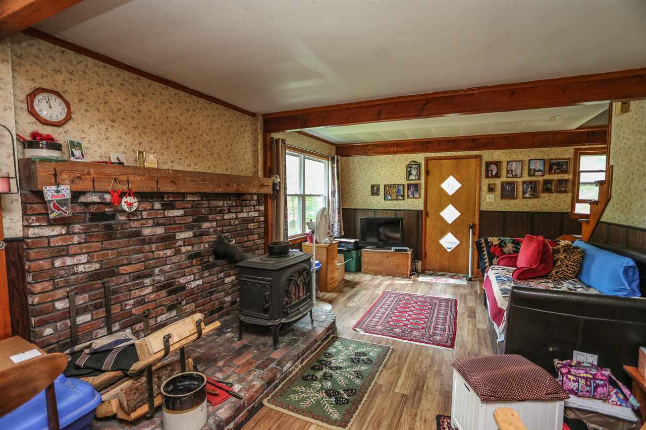 730 Chester Road Auburn, NH 03032 - Photo 8 of 22 Gallery Image 8