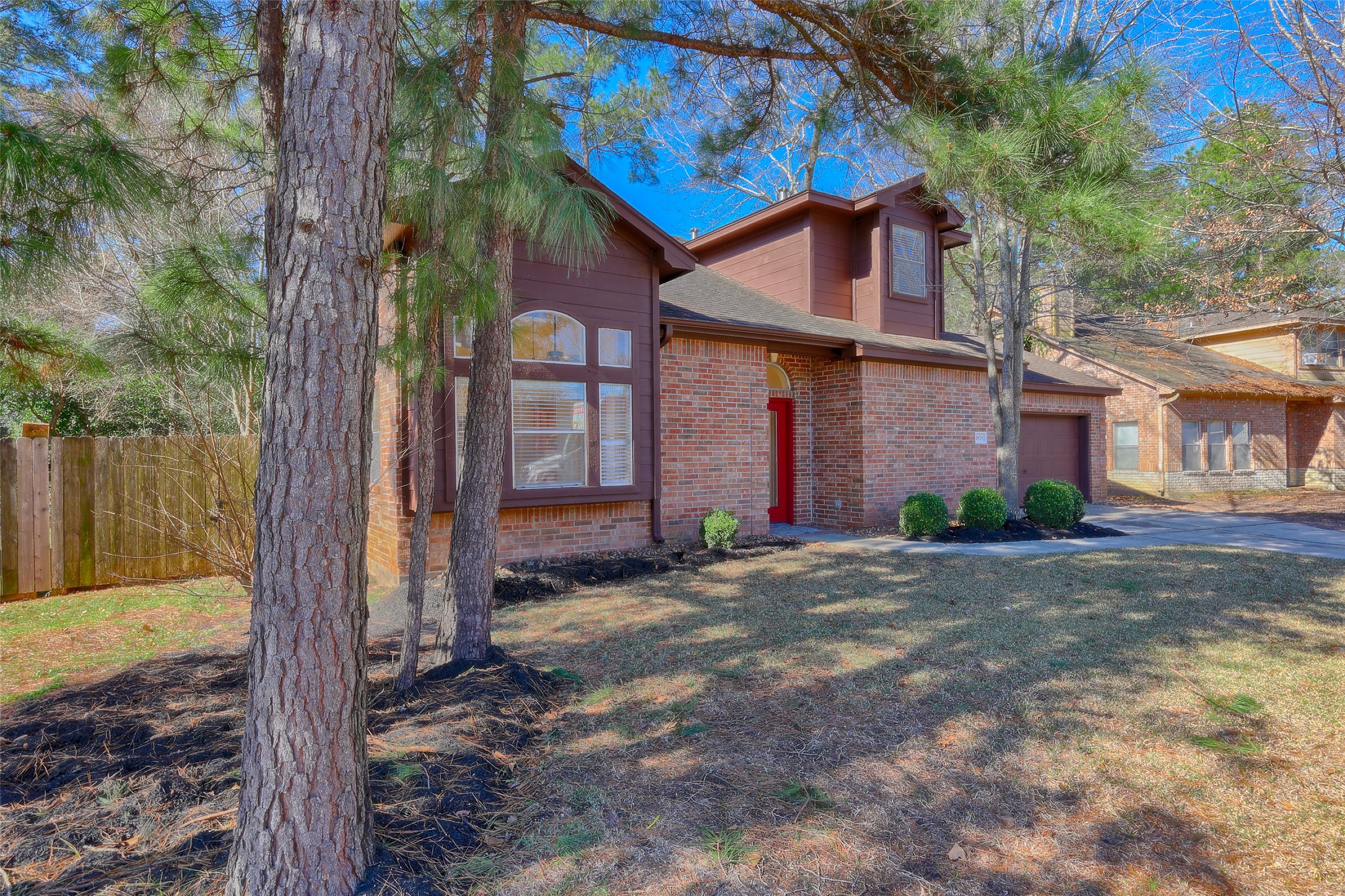 1815 Tickner Street Conroe, TX 77301 - Photo 4 of 36