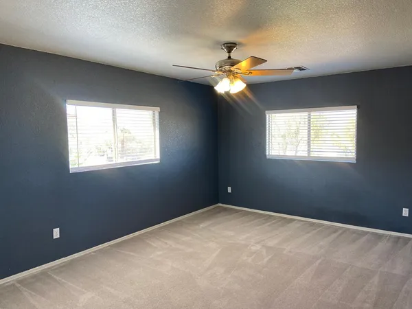 $2,500 | 1330 East Pedro Road, Phoenix, AZ 85042