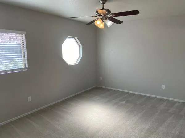 $2,500 | 1330 East Pedro Road, Phoenix, AZ 85042
