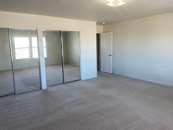 $2,500 | 1330 East Pedro Road, Phoenix, AZ 85042