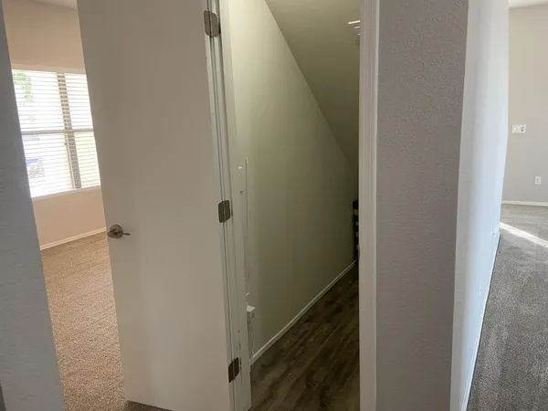 $2,500 | 1330 East Pedro Road, Phoenix, AZ 85042