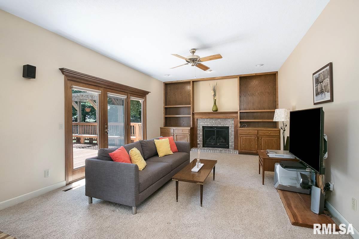 3563 Deer Ridge Court Bettendorf, IA 52722 - Photo 8 of 24 Gallery Image 8