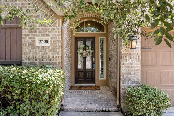 $395,000 | 27330 Pendleton Trace Drive, Spring, TX 77386