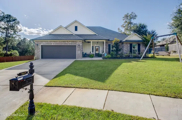 $520,000 | 7469 Mapleway Court, Pass Christian, MS 39571