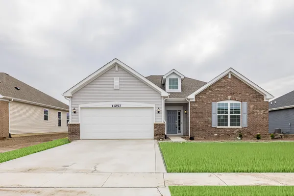 $2,900 | 11057 Charles Drive, Crown Point, IN 46307