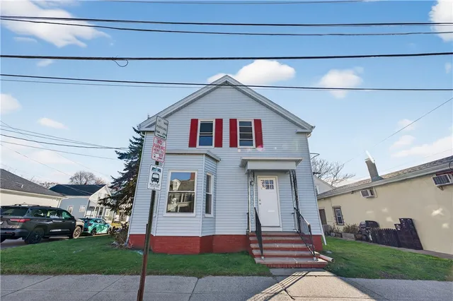 $580,000 | 1354 Cranston Street, Cranston, RI 02920