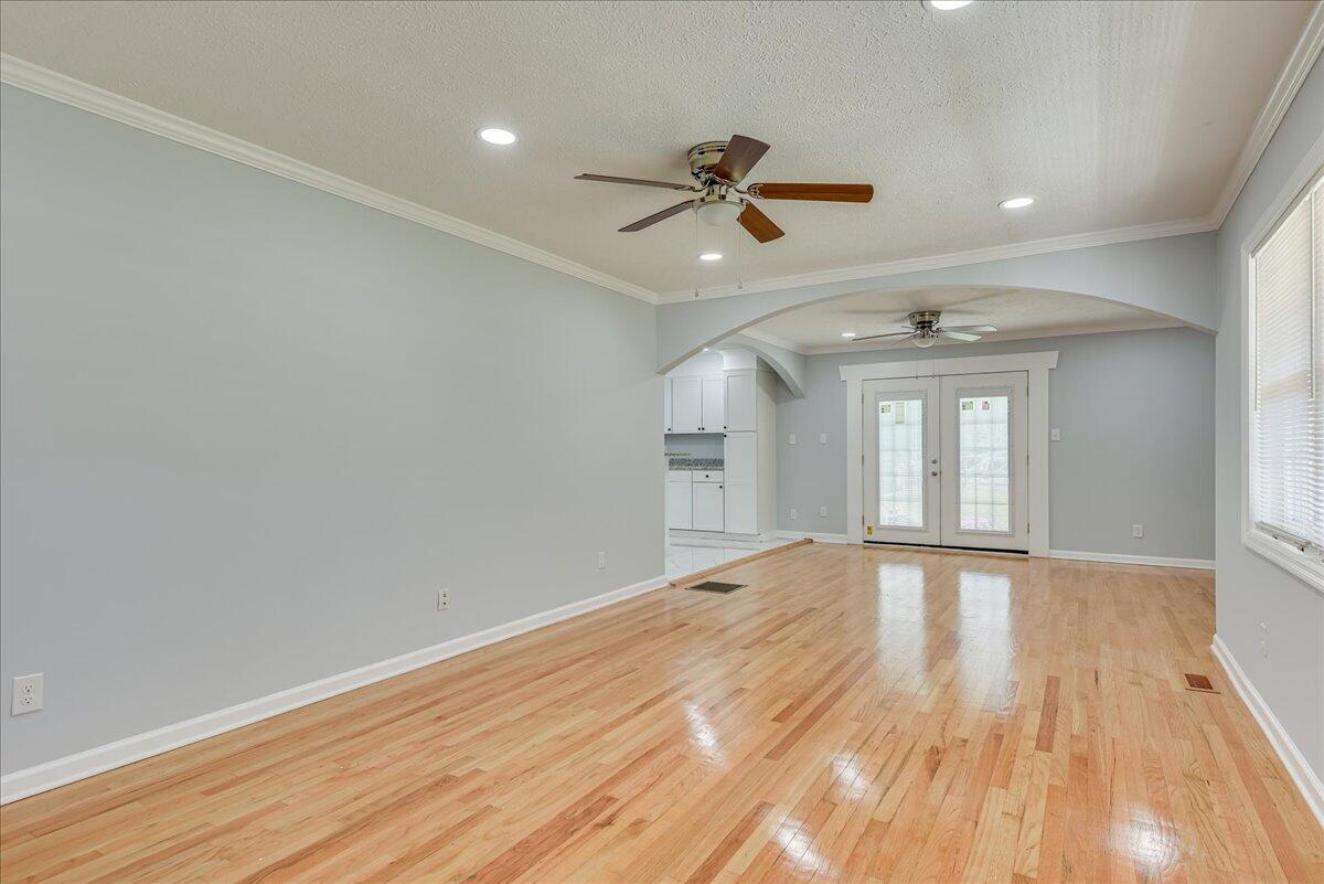 261 Pipeline Road Aiken, SC 29801 - Photo 15 of 34