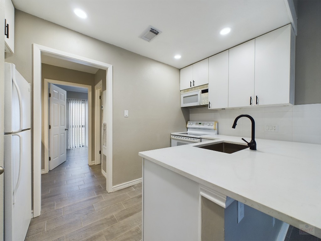 2815 Rio Grande Street, Unit 214 Austin, TX 78705 - Photo 5 of 22