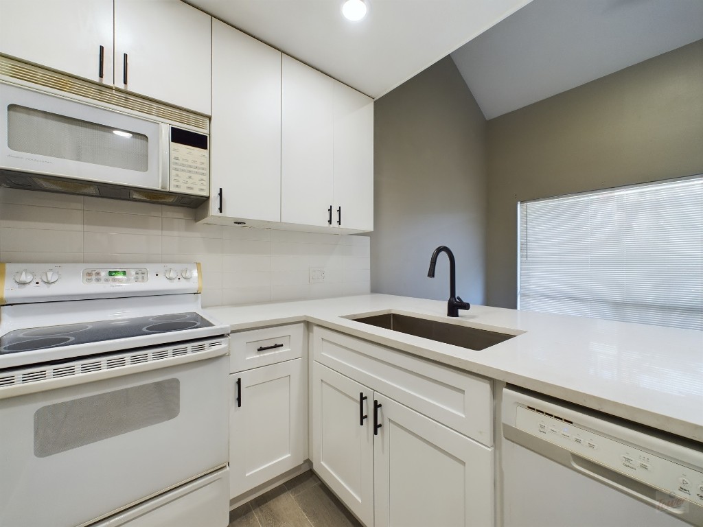 2815 Rio Grande Street, Unit 214 Austin, TX 78705 - Photo 6 of 22