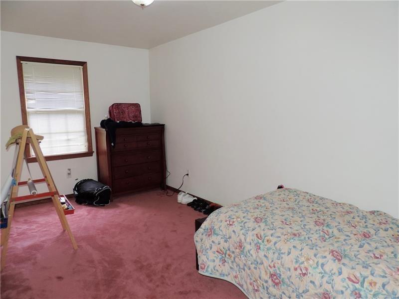 10 Sylvan Road Forest Hills, PA 15221 - Photo 17 of 25 Gallery Image 17