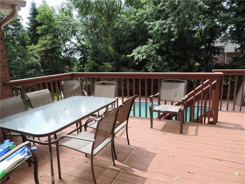 10 Sylvan Road Forest Hills, PA 15221 - Photo 6 of 25 Gallery Image 6