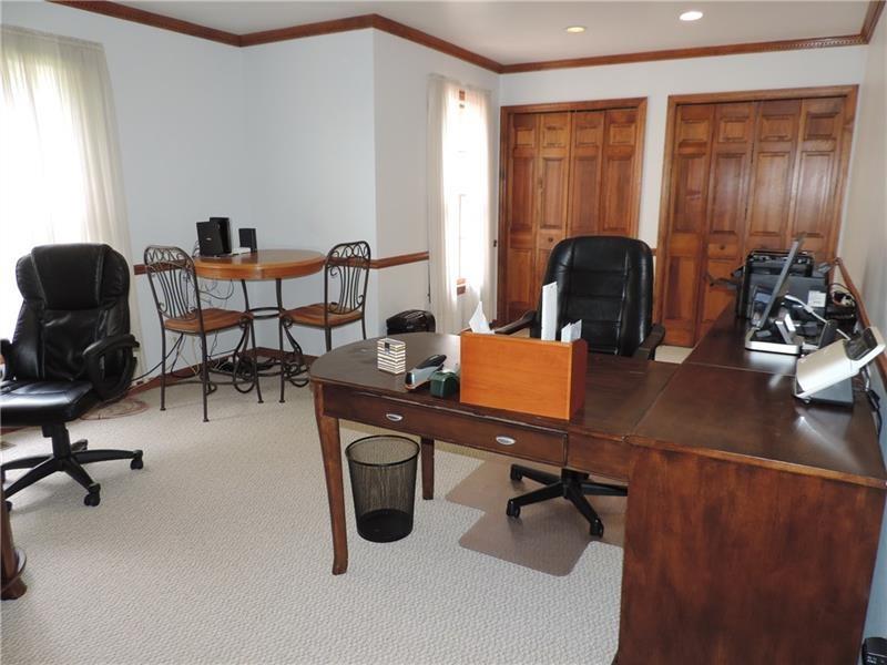 10 Sylvan Road Forest Hills, PA 15221 - Photo 10 of 25 Gallery Image 10