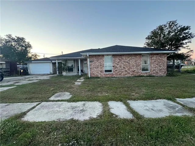 $130,000 | 3508 Gallo Drive, Chalmette, LA 70043