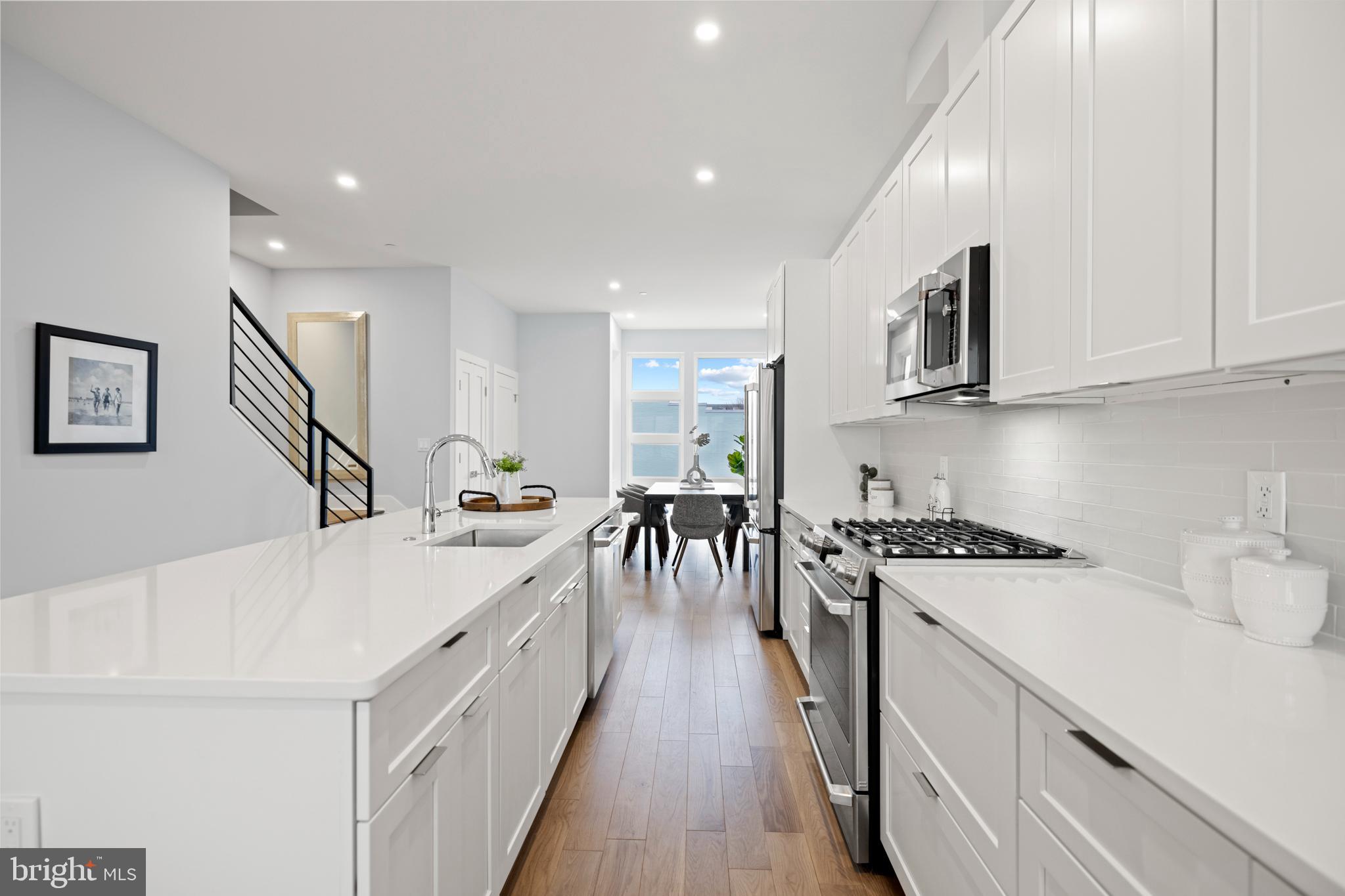 136 U Street Northeast Washington, DC 20002 - Photo 6 of 40 Gallery Image 6