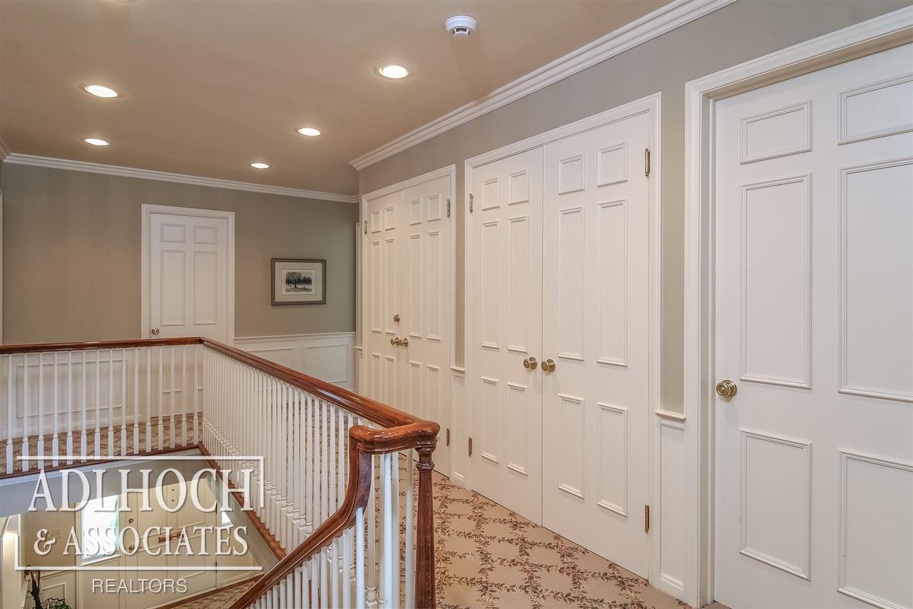 25 Edgemere Road Grosse Pointe Farms, MI 48236 - Photo 21 of 49