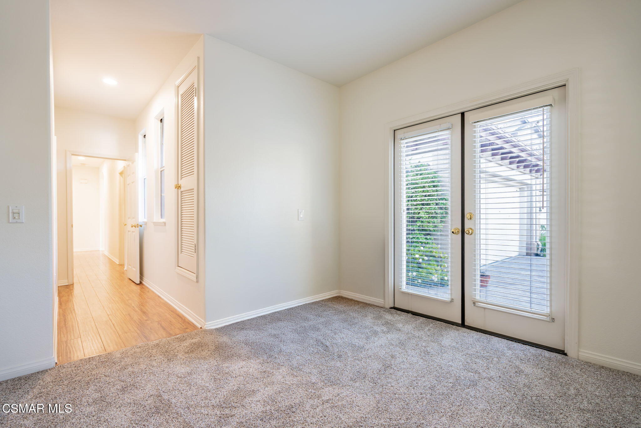 791 Eisenhower Way Simi Valley, CA 93065 - Photo 42 of 59 an empty room with windows and entrance