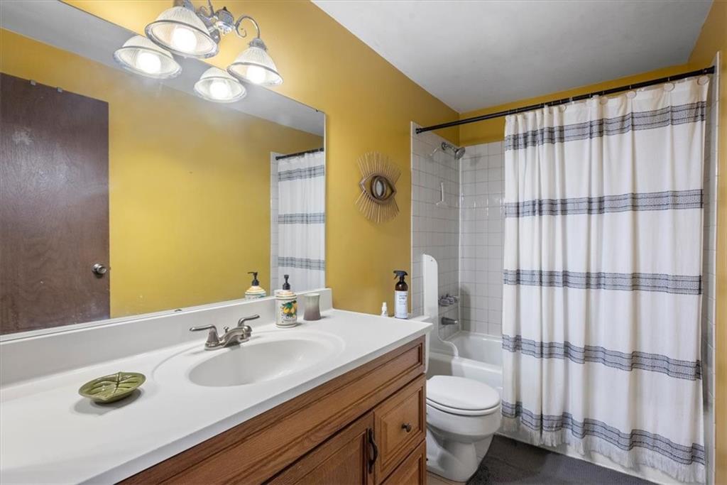 627 Deer Watch Road Bridgeville, PA 15017 - Photo 19 of 46 Gallery Image 19