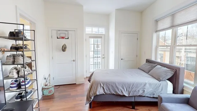 $7,250 | 4 Market Street, Cambridge, MA 02139