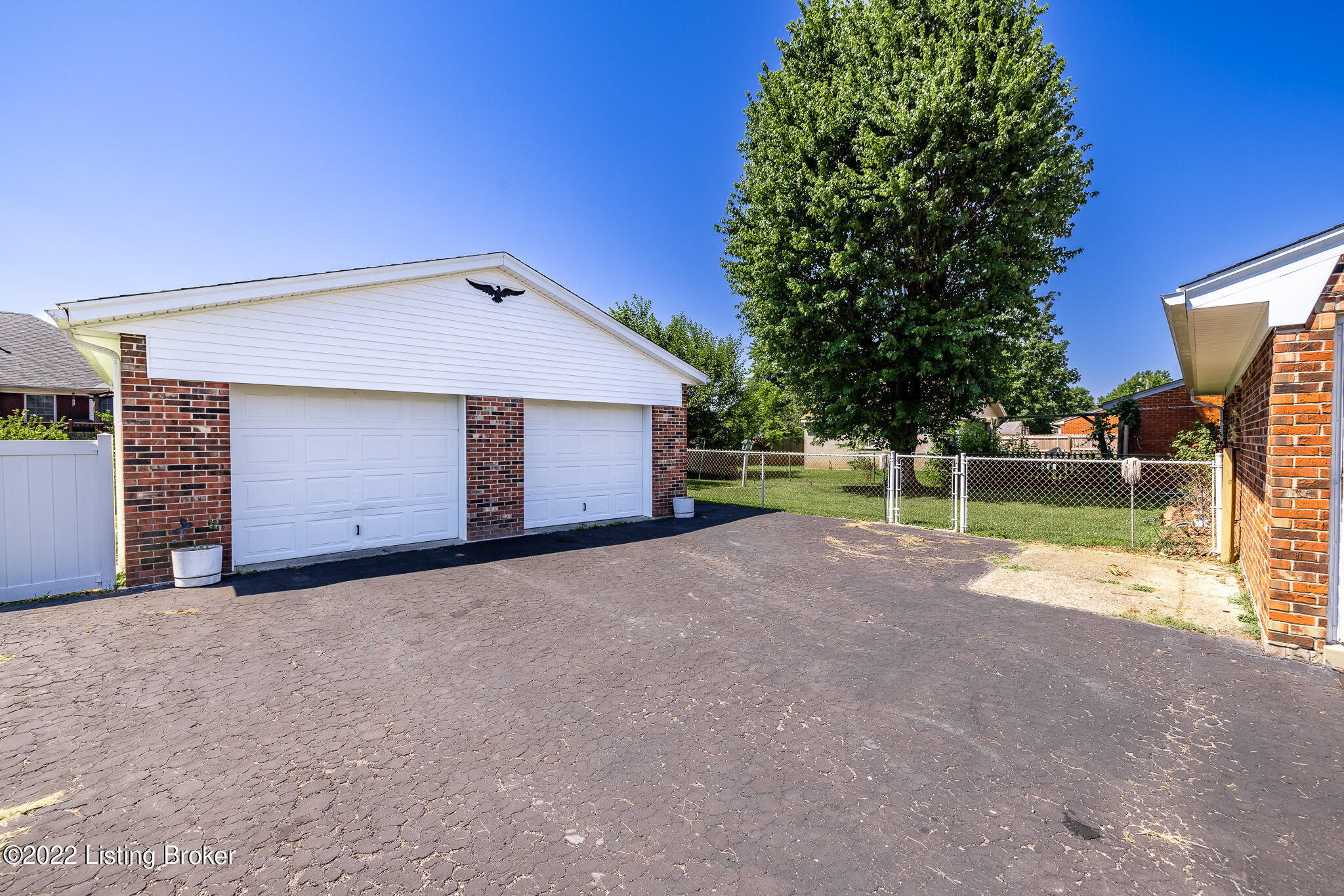 169 Dale Road Louisville, KY 40229 - Photo 6 of 22 BO0A2231