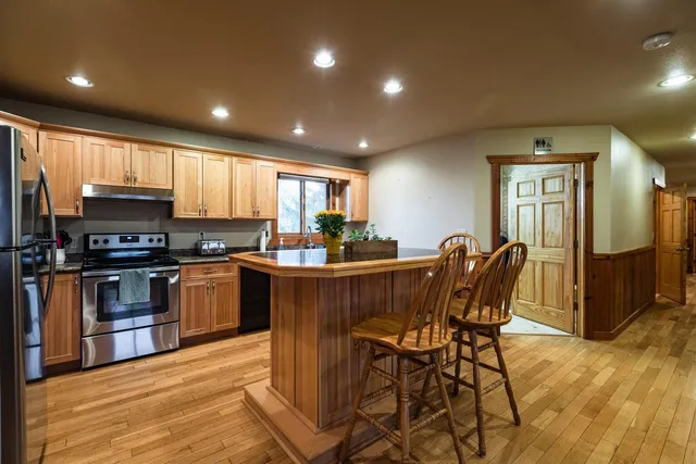 $875,000 | 1613 Chase Street, La Crosse, WI 54601