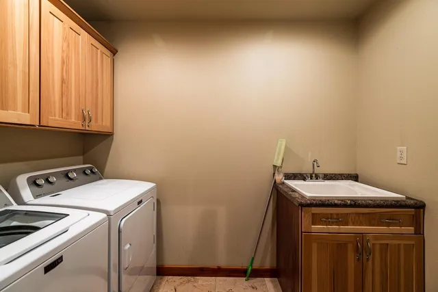 $875,000 | 1613 Chase Street, La Crosse, WI 54601