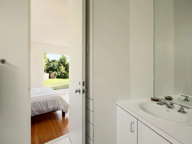 $4,295,000 | 421 Serpentine Drive, Del Mar, CA 92014