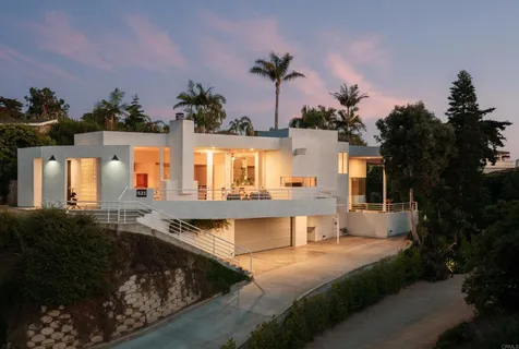 $4,295,000 | 421 Serpentine Drive, Del Mar, CA 92014
