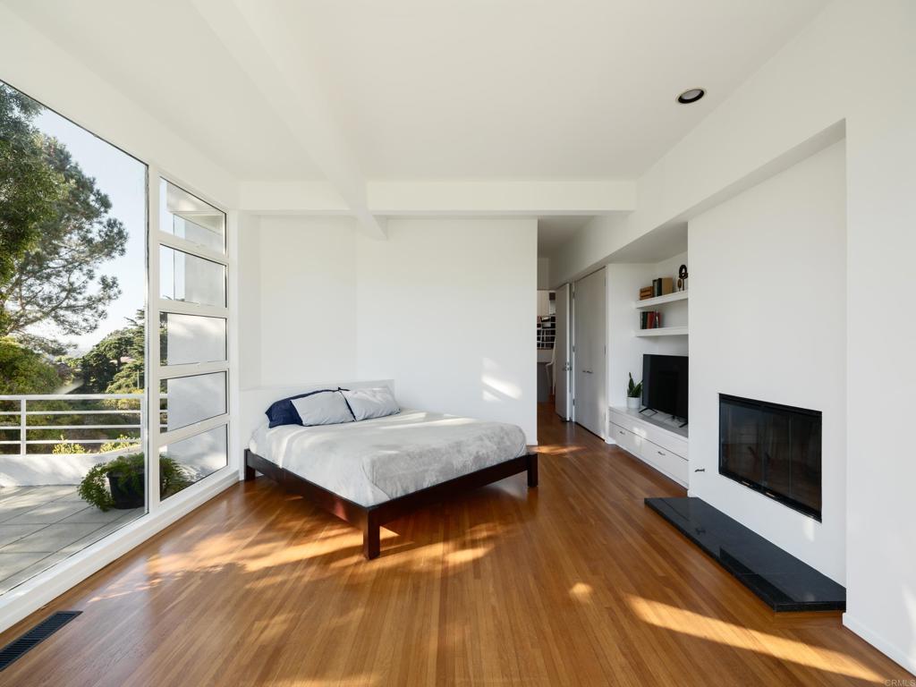 421 Serpentine Drive Del Mar, CA 92014 - Photo 26 of 43