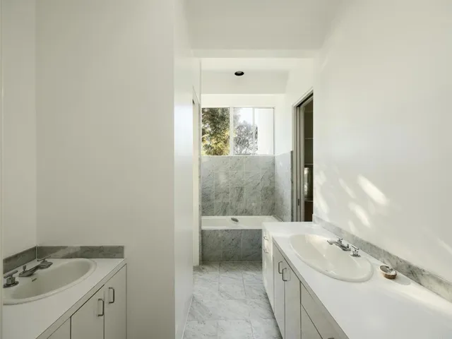 $4,295,000 | 421 Serpentine Drive, Del Mar, CA 92014