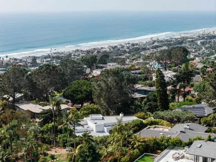 $4,295,000 | 421 Serpentine Drive, Del Mar, CA 92014