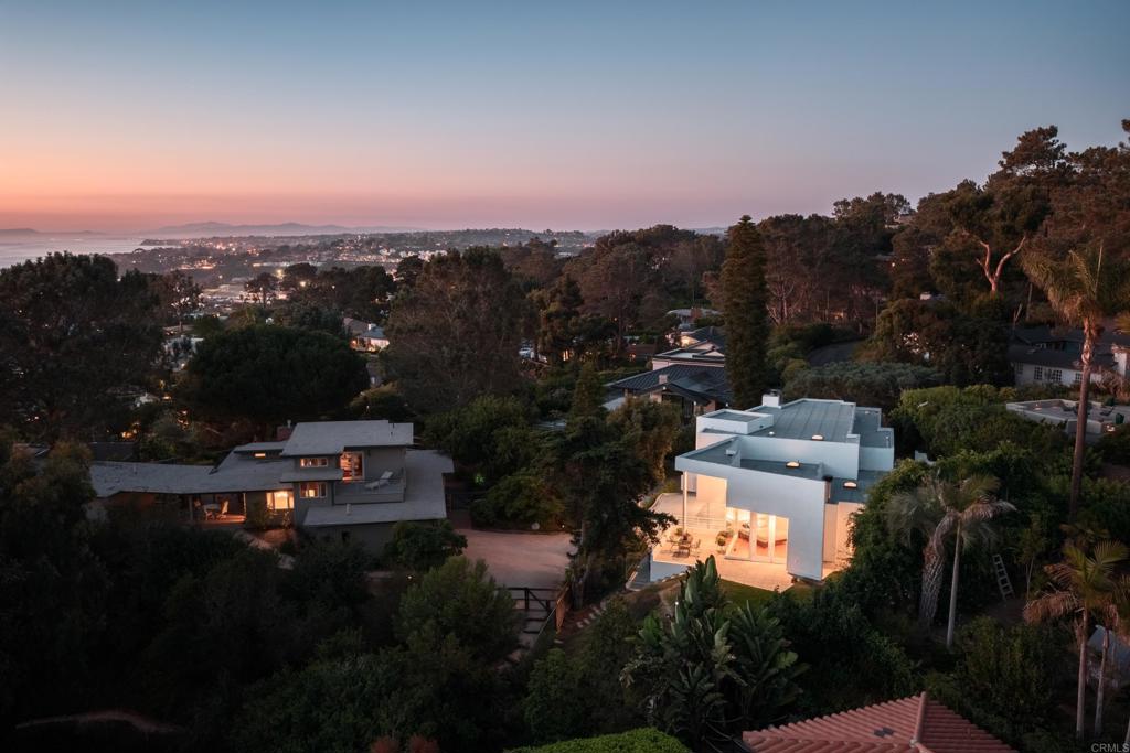 421 Serpentine Drive Del Mar, CA 92014 - Photo 40 of 43