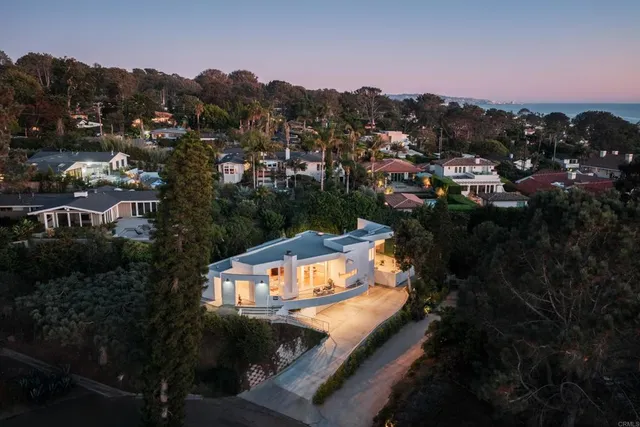 $4,295,000 | 421 Serpentine Drive, Del Mar, CA 92014