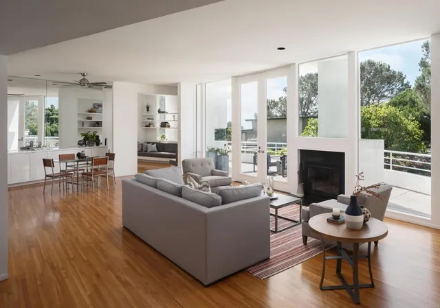 $4,295,000 | 421 Serpentine Drive, Del Mar, CA 92014