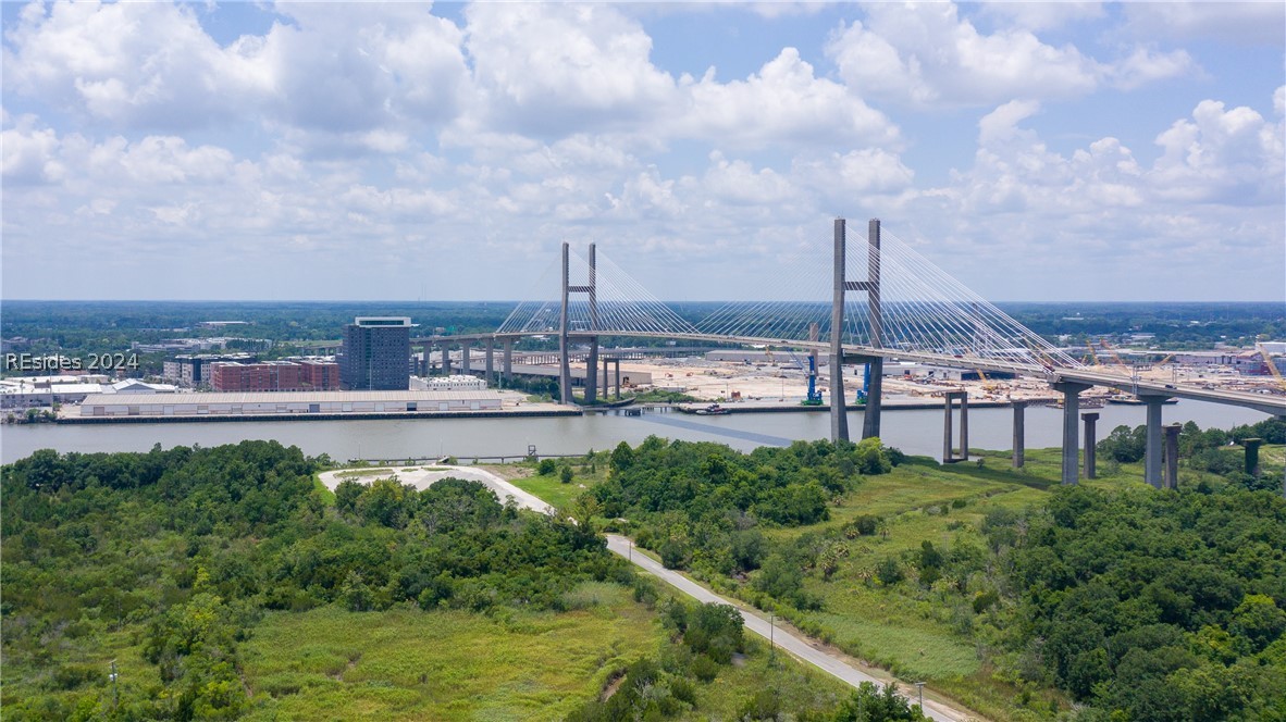 859 Bridle Path Boulevard Hardeeville, SC 29927 - Photo 30 of 40 Telfair Plantation is located about 3 minutes from the historic and stunning Talmadge Memorial Bridge that spans the Savannah River and leads directly to all the restaurants, music and shopping in historic Savannah.