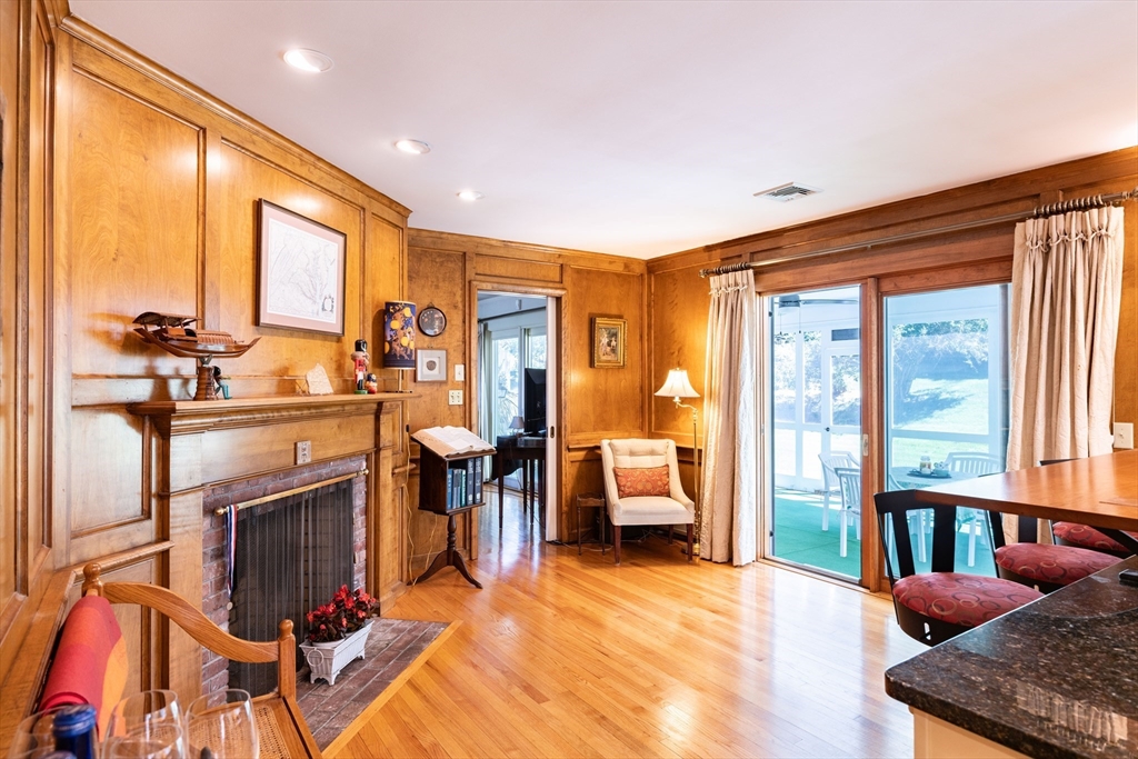 1196 Florence Road Northampton, MA 01062 - Photo 23 of 40