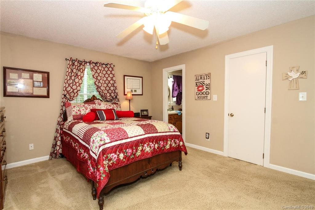 322 Killian Road, Unit 17 Stanley, NC 28164 - Photo 15 of 32 Gallery Image 15
