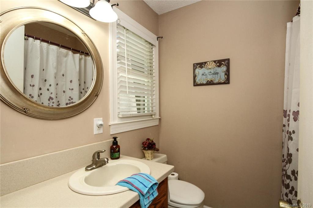 322 Killian Road, Unit 17 Stanley, NC 28164 - Photo 17 of 32 Gallery Image 17