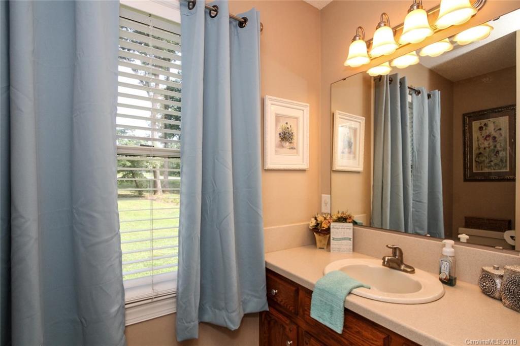 322 Killian Road, Unit 17 Stanley, NC 28164 - Photo 20 of 32 Gallery Image 20