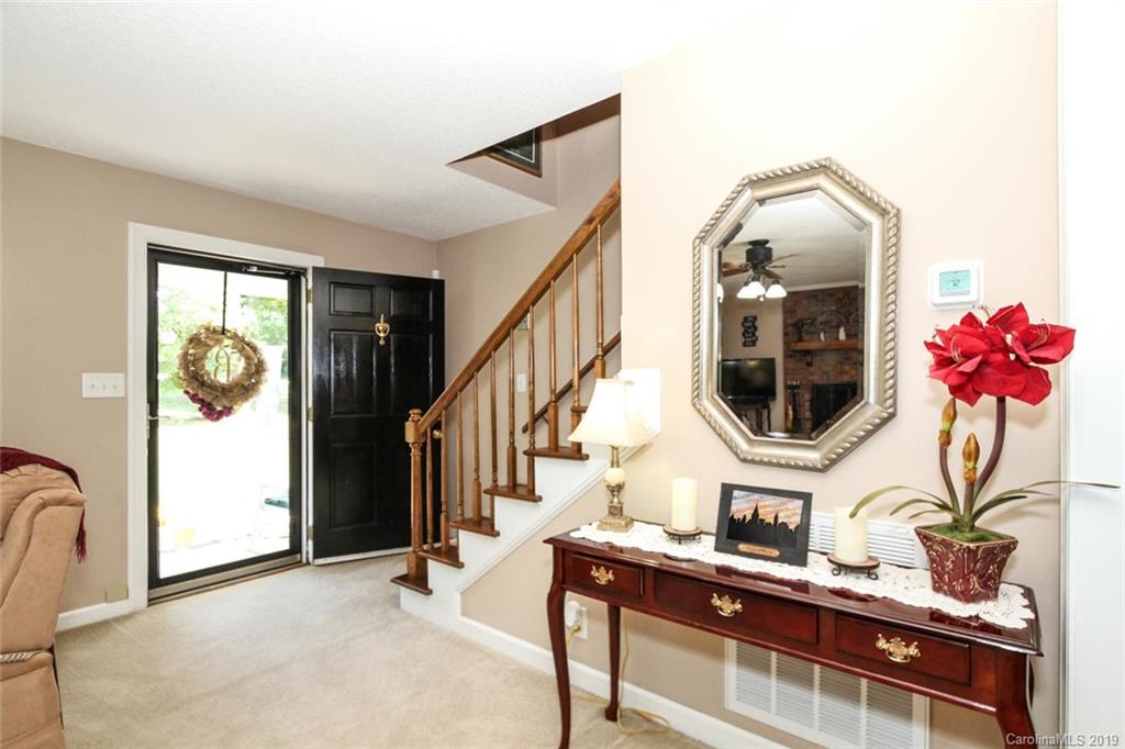 322 Killian Road, Unit 17 Stanley, NC 28164 - Photo 4 of 32 Gallery Image 4