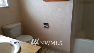 1915 Harding Road Aberdeen, WA 98520 - Photo 19 of 23 Gallery Image 19