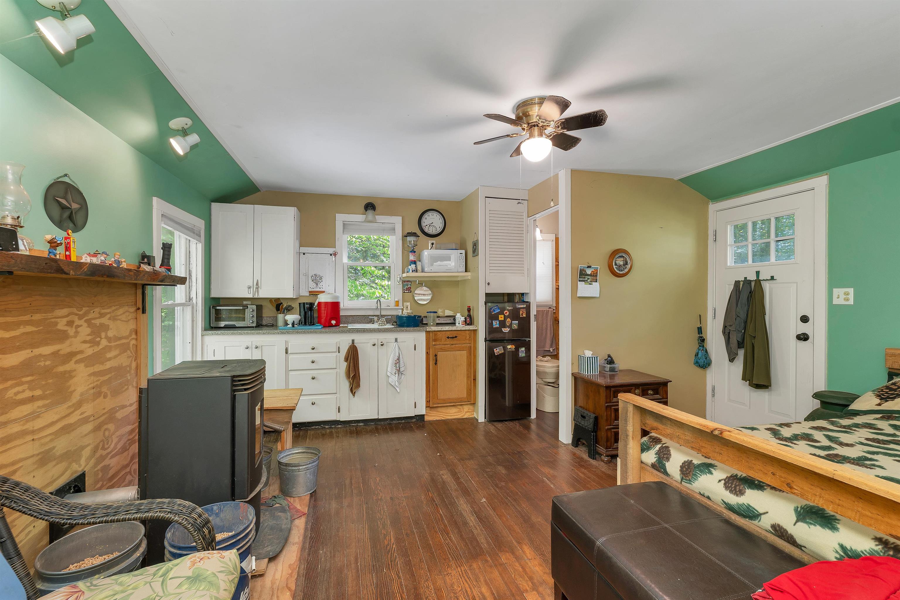 218 New Road Salisbury, NH 03268 - Photo 14 of 40