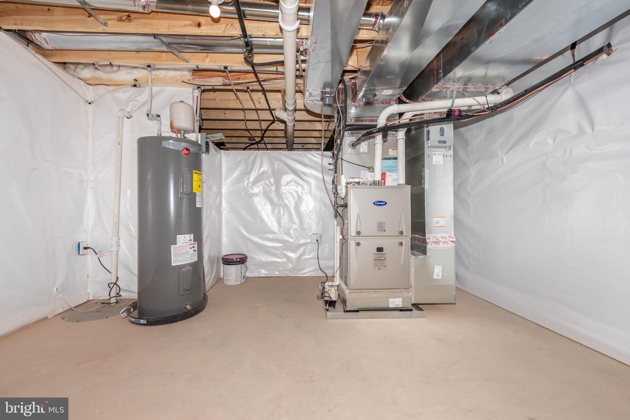 1330 Division Street Baltimore, MD 21217 - Photo 33 of 39 a view of a room with gym equipment