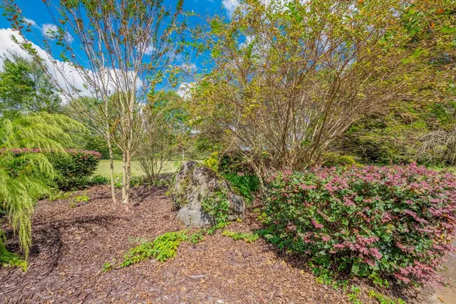 $575,000 | 272 Fairview Road Northwest, Calhoun, GA 30701