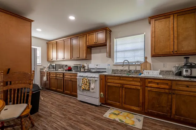 $575,000 | 272 Fairview Road Northwest, Calhoun, GA 30701